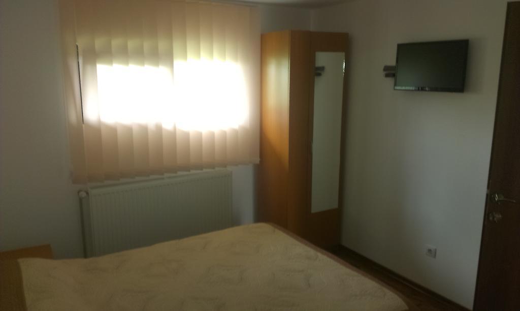 Pensiunea Alex Si Tedi Horezu Chambre photo